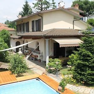  Bed & Breakfast Artistic House