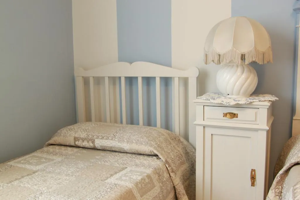 B&B Villa Patrizia Casnate Con Bernate Bed & Breakfast
